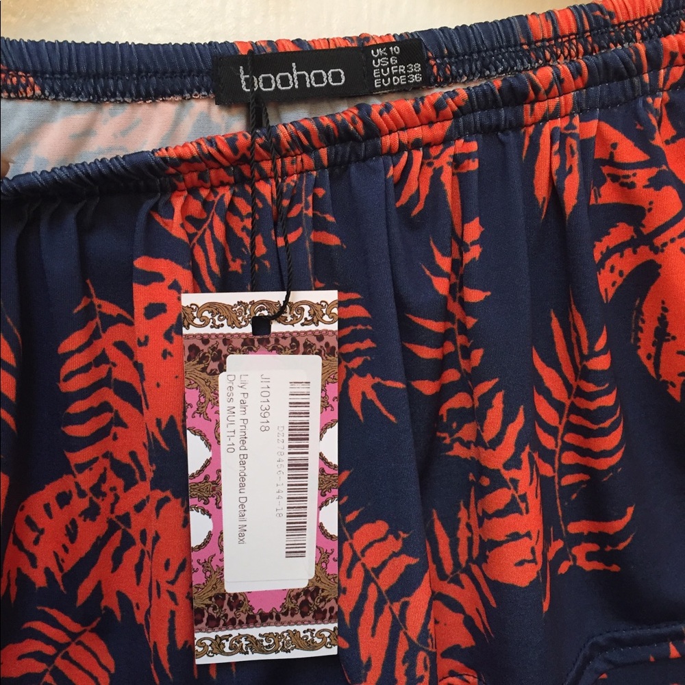 Boohoo Navy and Red Strapless Dress